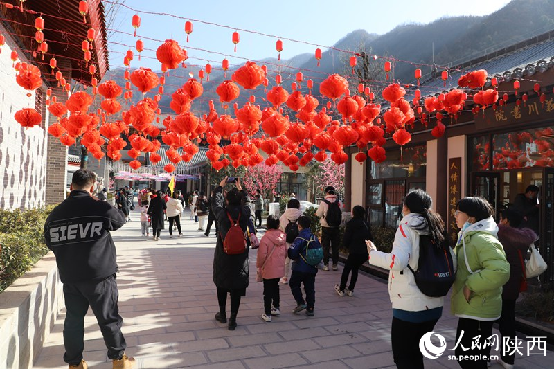 柞水縣孝義文化體驗(yàn)園。人民網(wǎng)鄒星 攝