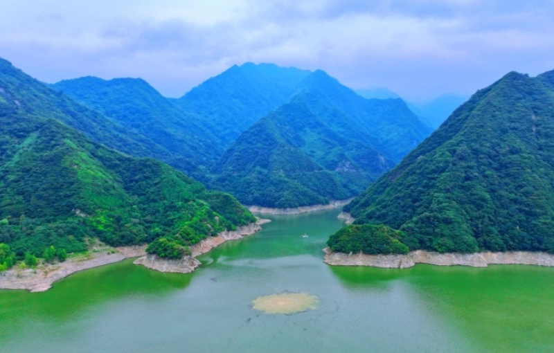 位于周至縣的黑河金盆水庫（航拍圖）。劉正良攝